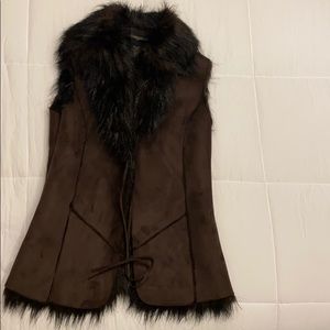 Brown faux fur vest M Bagatelle